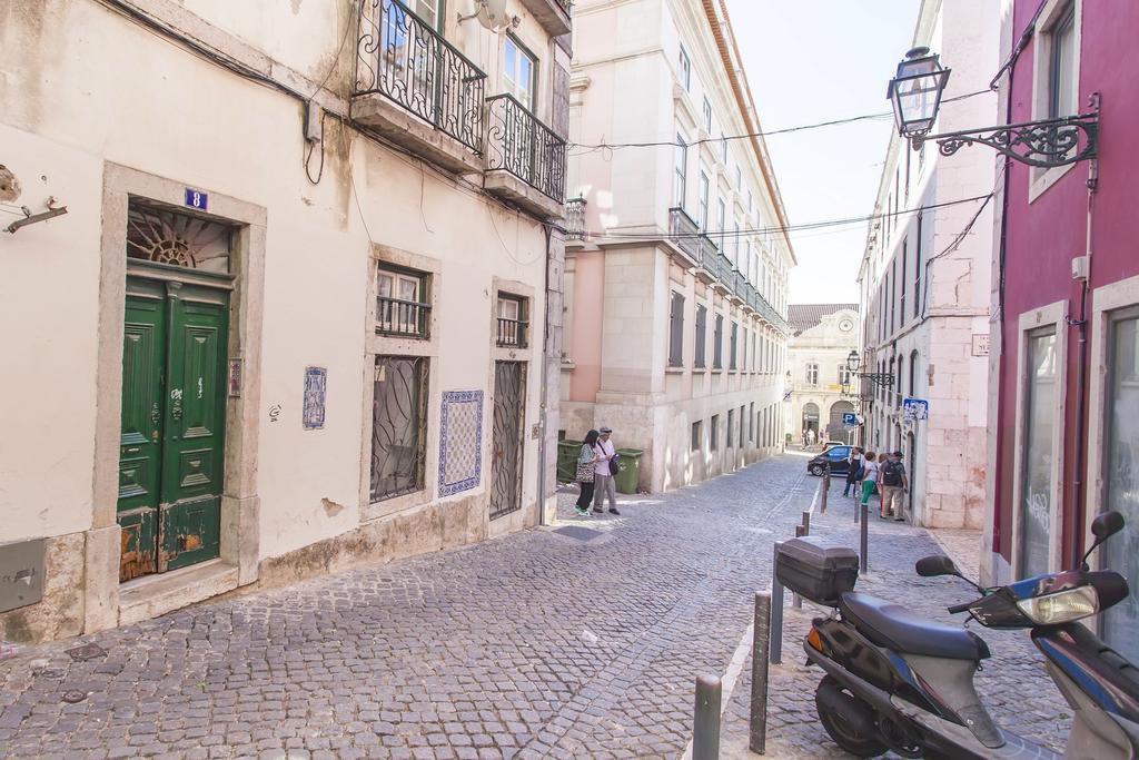 LovelyStay - Cosy Bairro Alto Duplex Lisboa Exterior foto